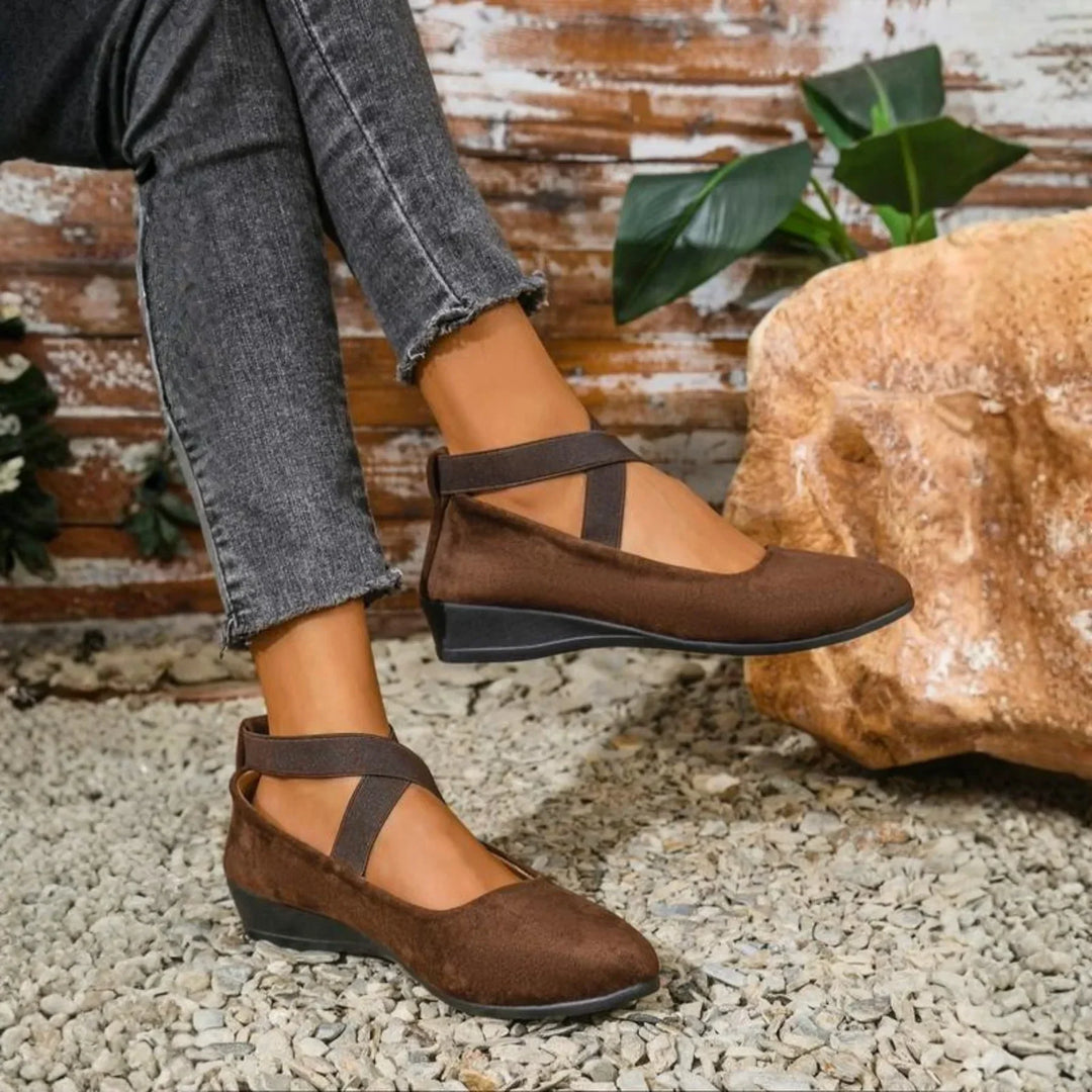 Minerva™ | Classic Elastic Strap Walking Flats