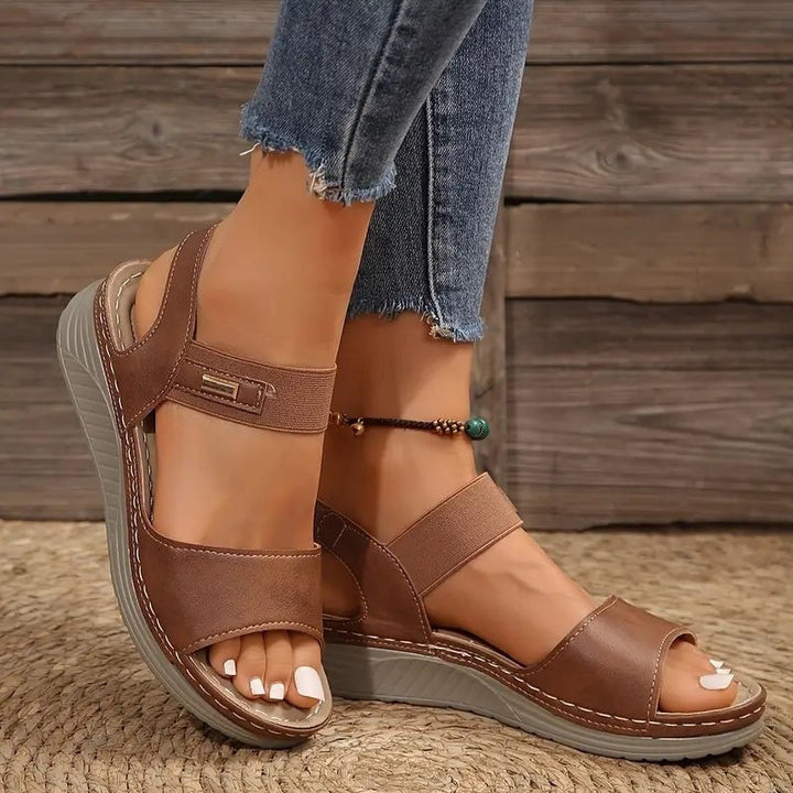 Joanie™ | Supportive Everyday Wedge Sandals