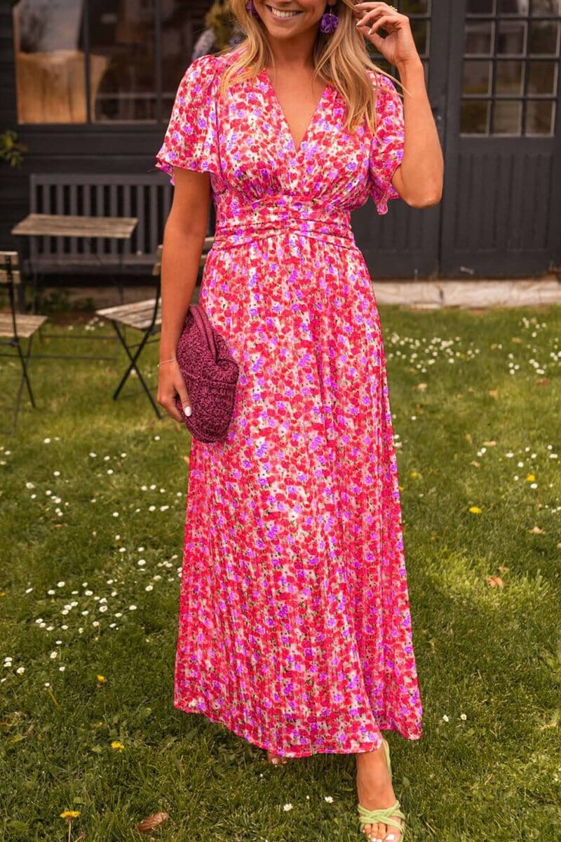 Sigrid™ | Chic Maxi Dress Featuring a Deep V-Neck